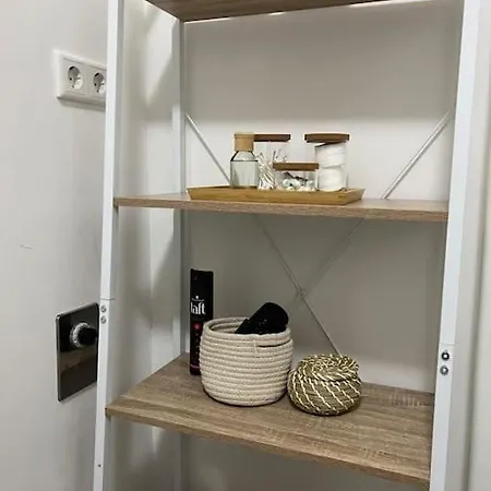 *dlc: Exklusives Clubapartment Mit Privatparkplatz Apartment