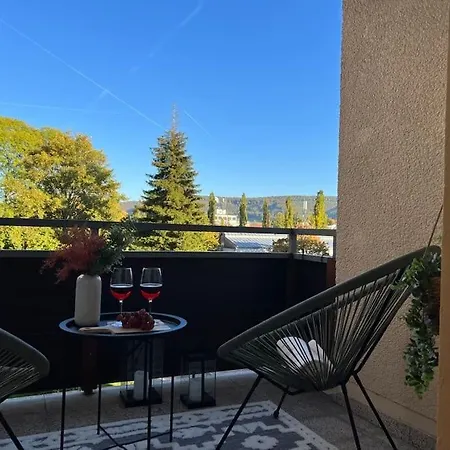 *dlc: Exklusives Clubapartment Mit Privatparkplatz Apartmán Bad Pyrmont