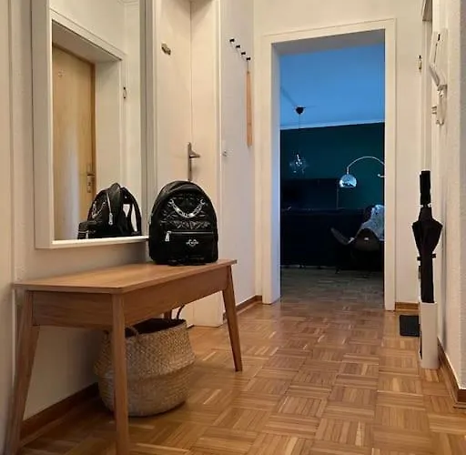 *dlc: Exklusives Clubapartment Mit Privatparkplatz Appartamento *