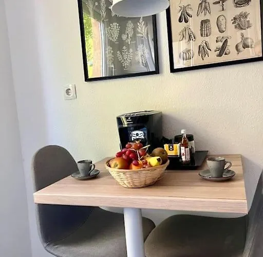 Appartamento *dlc: Exklusives Clubapartment Mit Privatparkplatz