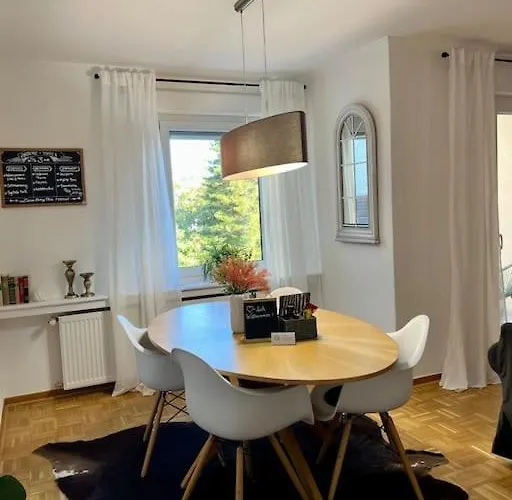 Appartamento *dlc: Exklusives Clubapartment Mit Privatparkplatz